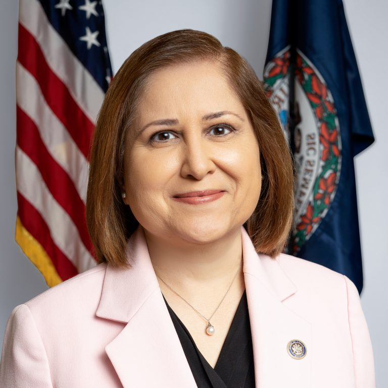 Headshot of Ghazala Hashmi